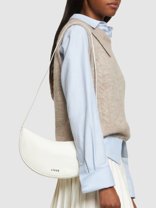 Staud: Walker leather shoulder bag - Paper - women_1 | Luisa Via Roma