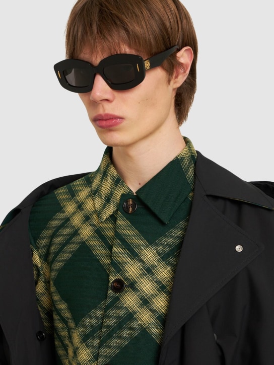 Loewe: Chunky Anagram acetate sunglasses - Black - men_2 | Luisa Via Roma