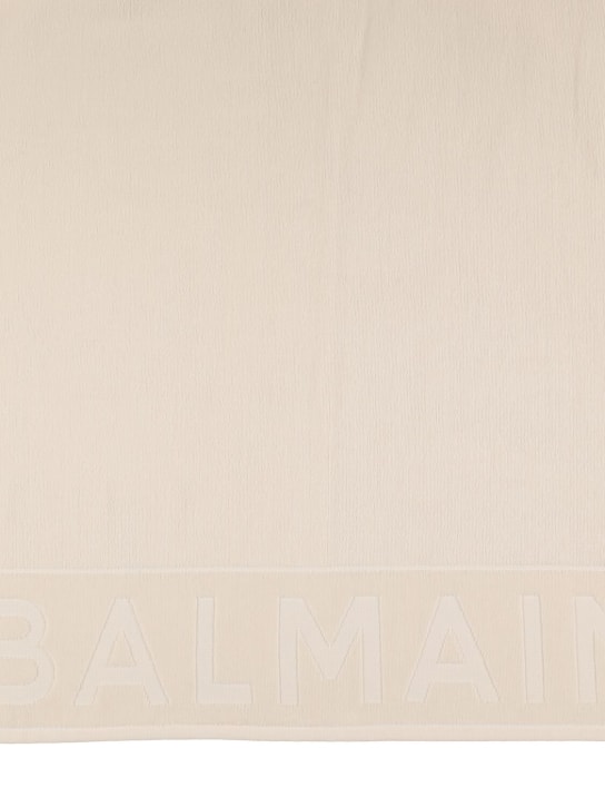 Balmain: Strandtuch aus Baumwollterry mit Logo - Elfenbein - kids-girls_1 | Luisa Via Roma