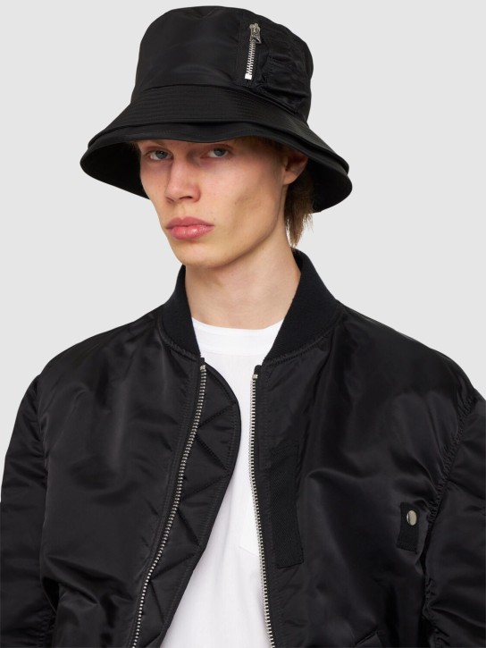 Sacai: Double brim nylon twill bucket hat - Black - men_1 | Luisa Via Roma
