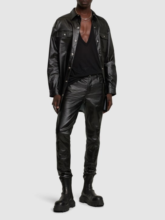 Rick Owens: Jeans de denim de algodón - Negro - men_1 | Luisa Via Roma
