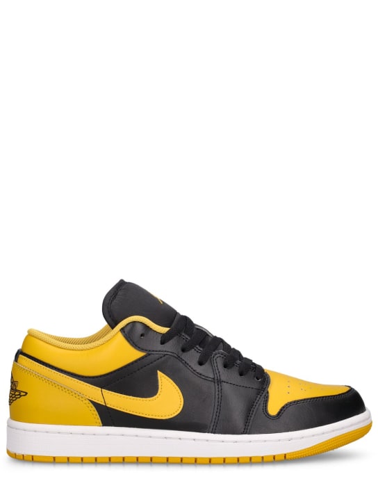 Nike: Sneakers bajas Air Jordan 1 - Black/Yellow Oc - men_0 | Luisa Via Roma