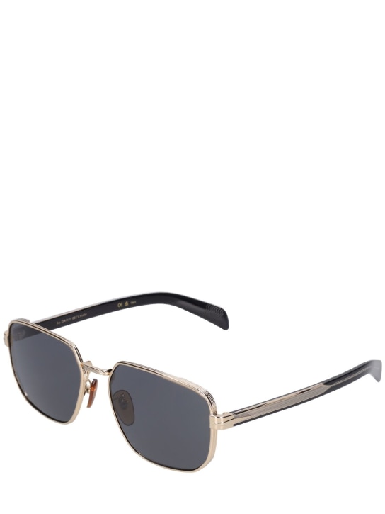 DB Eyewear by David Beckham: Eckige Sonnenbrille aus Metall „DB“ - Gold/Schwarz - men_1 | Luisa Via Roma
