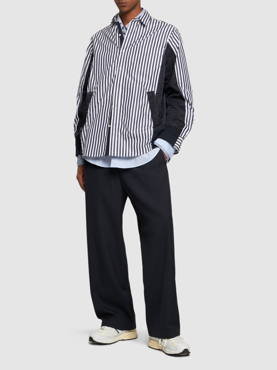 Sacai: Camisa de popelina de algodón - Navy Striped - men_1 | Luisa Via Roma