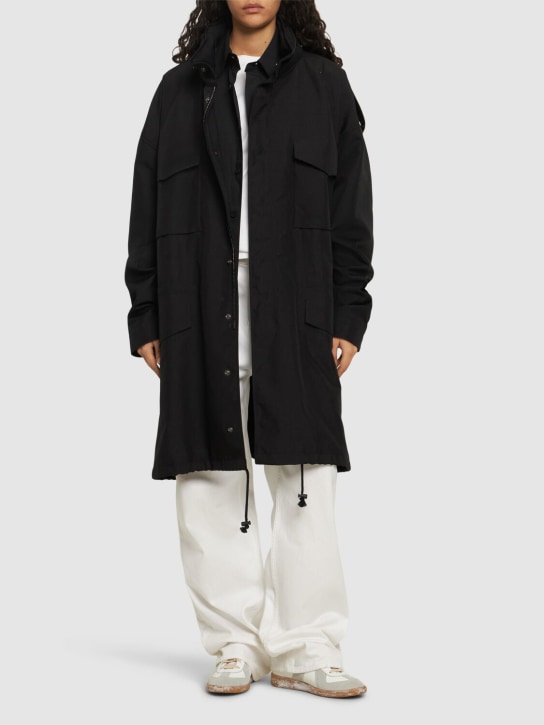 Maison Margiela: Cordura oversize hooded coat w/ pockets - Siyah - women_1 | Luisa Via Roma