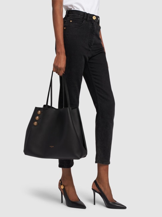 Balmain: Embleme leather shopping bag - Noir - women_1 | Luisa Via Roma