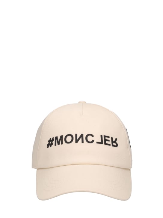 Moncler Grenoble: 棉质华达呢棒球帽 - 奶油色 - women_0 | Luisa Via Roma