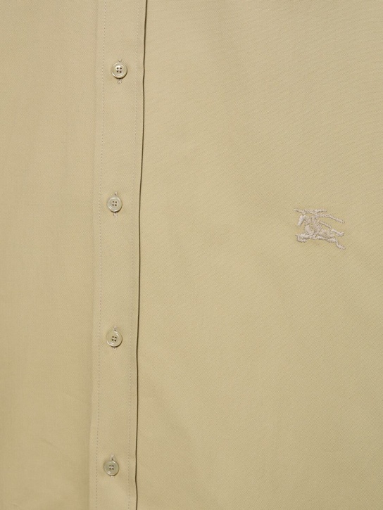 Burberry: Camicia in cotone con logo - Hunter - men_2 | Luisa Via Roma