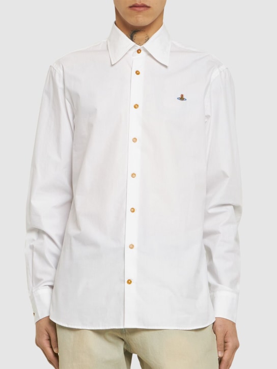 Vivienne Westwood: Logo刺绣棉质府绸衬衫 - 白色 - men_1 | Luisa Via Roma