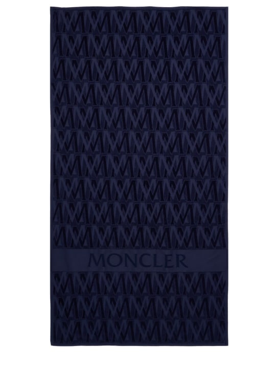 Moncler: Monogram cotton beach towel - Azul - men_0 | Luisa Via Roma