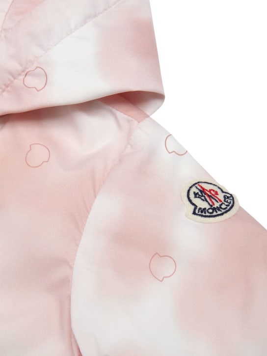 Moncler: Veste en nylon imprimé nuages Faite - Blanc/Rose - kids-girls_1 | Luisa Via Roma