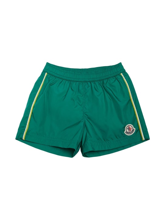 Moncler: Shorts mare in nylon con dettaglio logo - Verde - kids-boys_0 | Luisa Via Roma