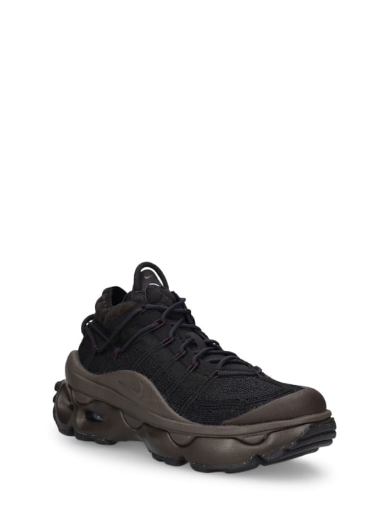 Nike: Sneakers „Air Max Flyknit Venture“ - Black/Cacao  Wo - women_1 | Luisa Via Roma