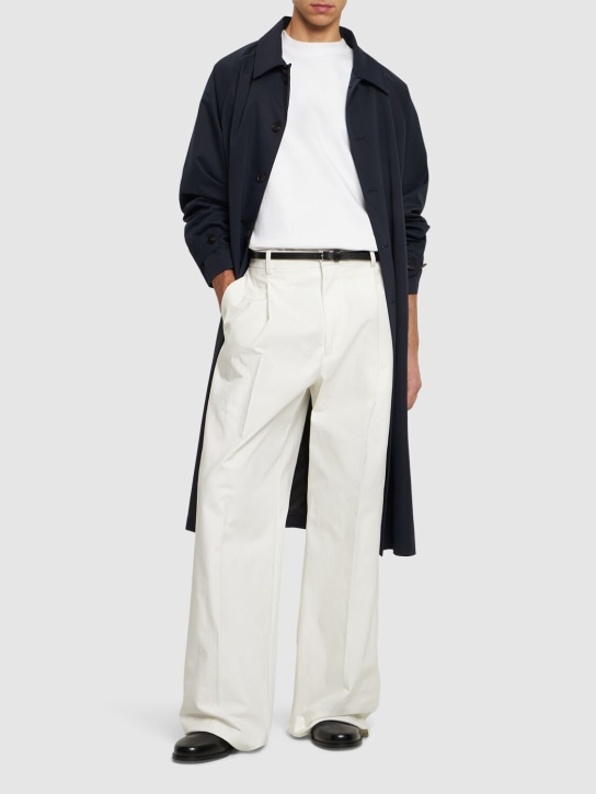 Jil Sander: Pantalones anchos de gabardina de algodón - White Optic - men_1 | Luisa Via Roma