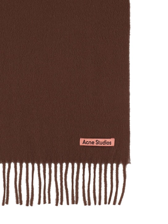 Acne Studios: Canada skinny wool scarf - Koyu Kahve - women_1 | Luisa Via Roma