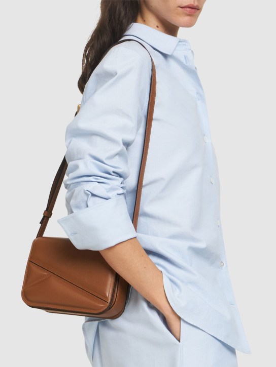 Wandler: Medium Oscar Trunk leather shoulder bag - Saddle - women_1 | Luisa Via Roma