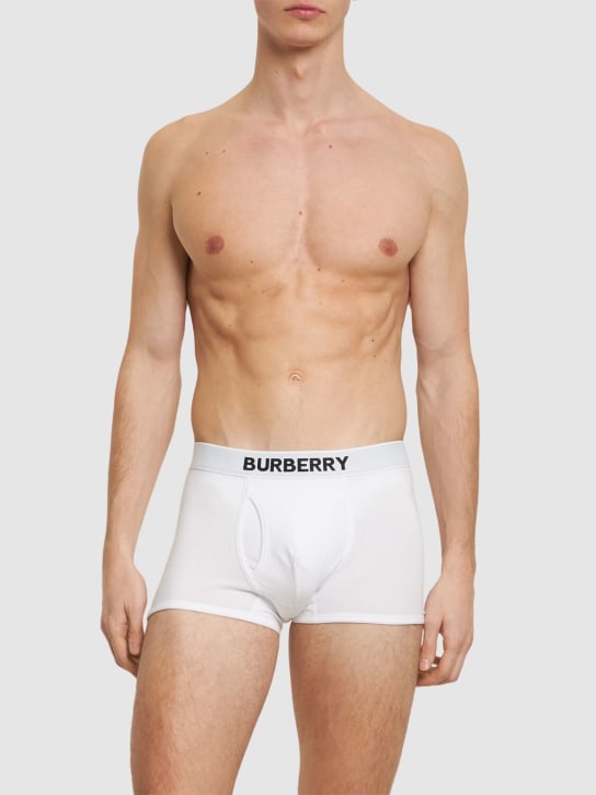 Burberry: Calzoncillos boxer de algodón jersey - Blanco - men_1 | Luisa Via Roma