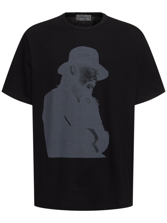 Yohji Yamamoto: Bedrucktes T-Shirt aus Baumwolle - Schwarz - men_0 | Luisa Via Roma