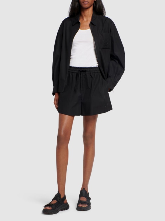Moncler: Camisa de algodón - Negro - women_1 | Luisa Via Roma