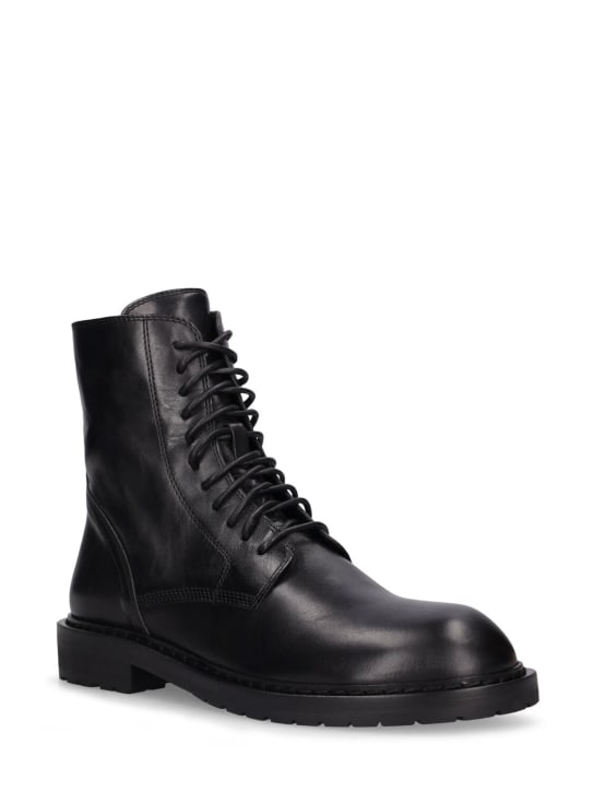 Ann Demeulemeester: Danny leather ankle boots - men_2 | Luisa Via Roma