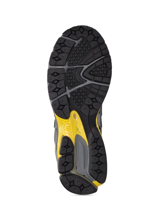 Sneakers 1906 - New Balance - Hombre  | Luisaviaroma