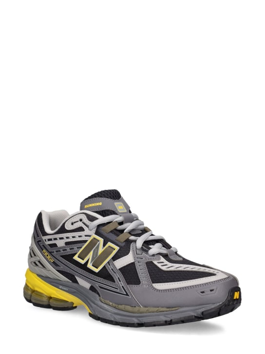 Sneakers 1906 - New Balance - Hombre  | Luisaviaroma
