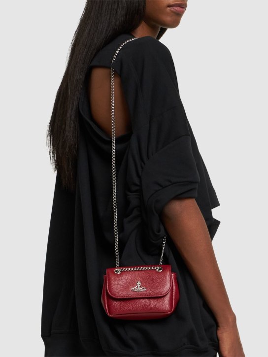 Vivienne Westwood: Petit sac porté épaule en simili-cuir Derby - Rouge - women_1 | Luisa Via Roma