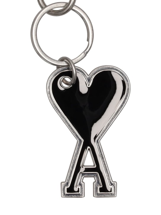 AMI Paris: Schlüsselhaken mit Logo „ADC“ - Schwarz - men_1 | Luisa Via Roma