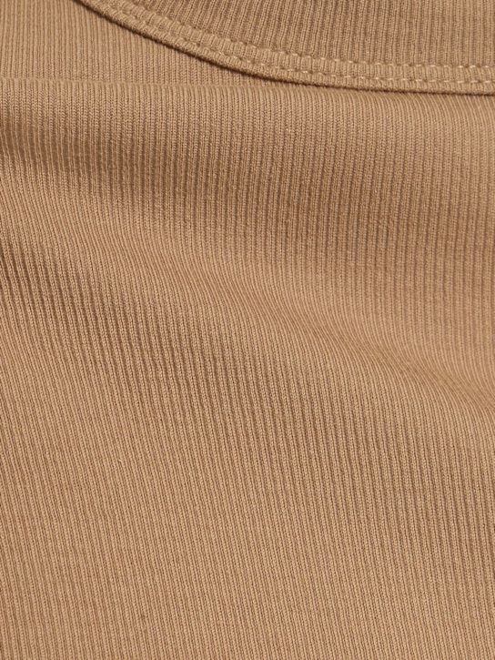 Toteme: T-shirt Classic in jersey di cotone a costine - Marrone - women_3 | Luisa Via Roma