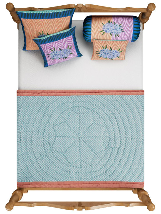 LISA CORTI: Oleander Lilac Peach junior quilt - Multicolor - ecraft_2 | Luisa Via Roma