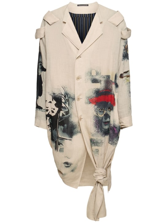 Yohji Yamamoto: Mantel aus Leinen mit Druck - Weiß/Schwarz - men_0 | Luisa Via Roma