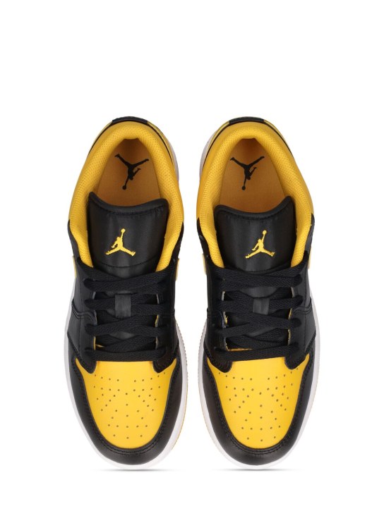 Nike: Sneakers "Air Jordan 1" - Schwarz/Gelb - kids-boys_1 | Luisa Via Roma