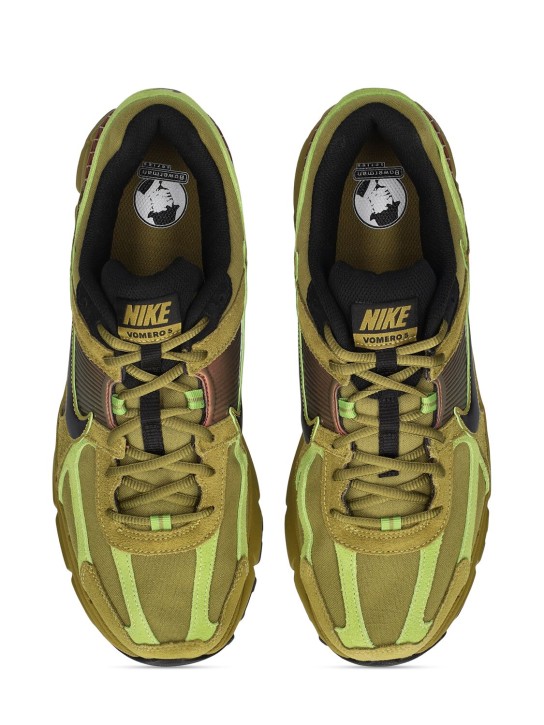 Nike: Zoom Vomero 5 sneakers - Green - men_5 | Luisa Via Roma