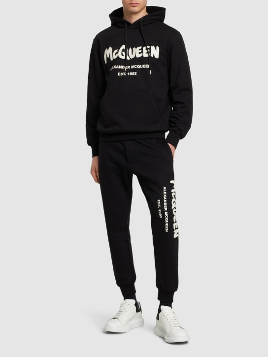 Alexander McQueen: Printed cotton sweatshirt - Siyah - men_1 | Luisa Via Roma