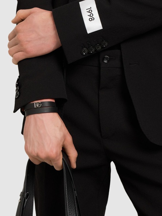 Dolce&Gabbana: Bracelet double tour à logo en cuir DG - Noir/Argent - men_1 | Luisa Via Roma