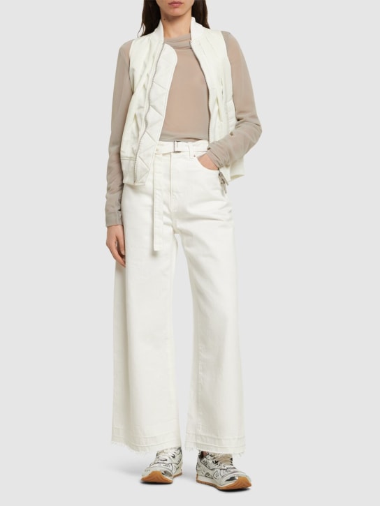 Sacai: Jean ample en denim taille mi-haute & ceinture - Blanc - women_1 | Luisa Via Roma