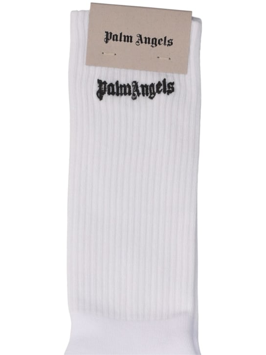 Palm Angels: Chaussettes en coton à logo brodé - Blanc - men_1 | Luisa Via Roma