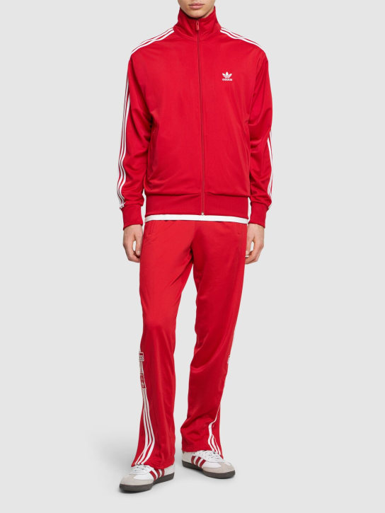 adidas Originals: Adibreak科技织物运动裤 - 红色/白色 - men_1 | Luisa Via Roma