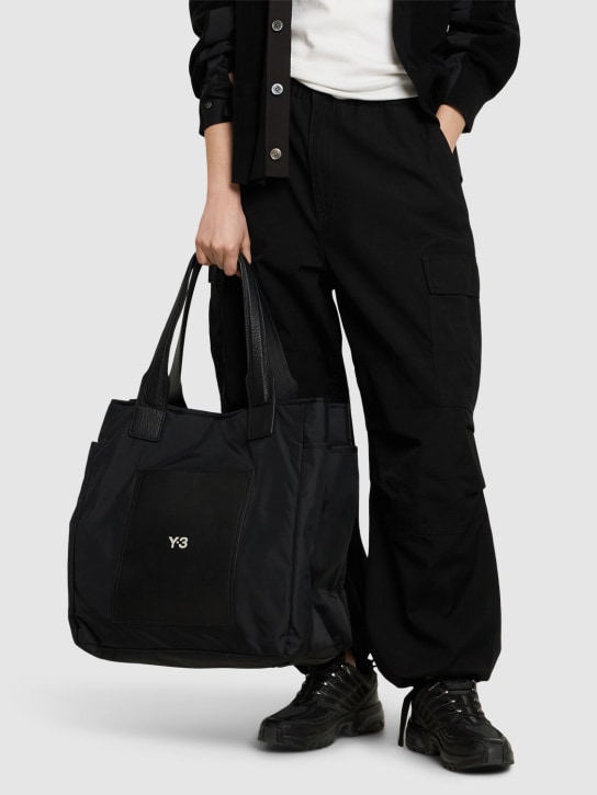 Y-3: Lux tote bag - Black - women_1 | Luisa Via Roma