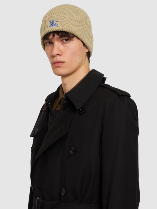 Burberry: Beaniemütze aus Kaschmirstrick - men_1 | Luisa Via Roma
