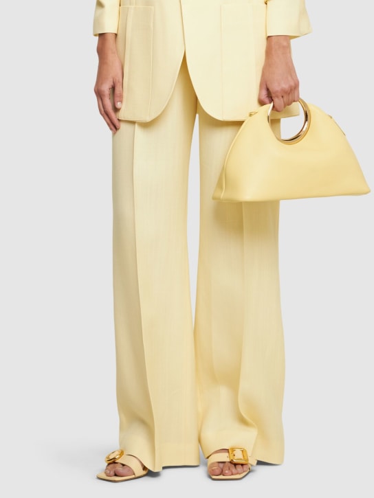 Jacquemus: Le Calino nappa leather top handle bag - Light Yellow - women_1 | Luisa Via Roma