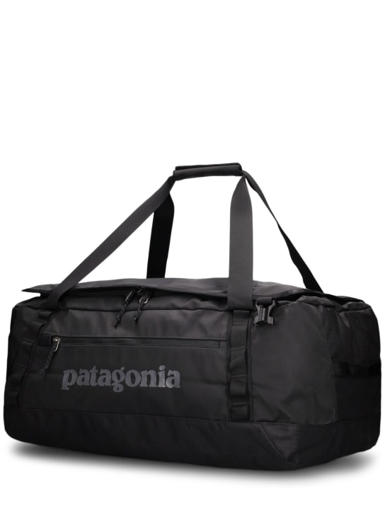 Patagonia: 55L Black Hole duffle bag - Black - men_1 | Luisa Via Roma