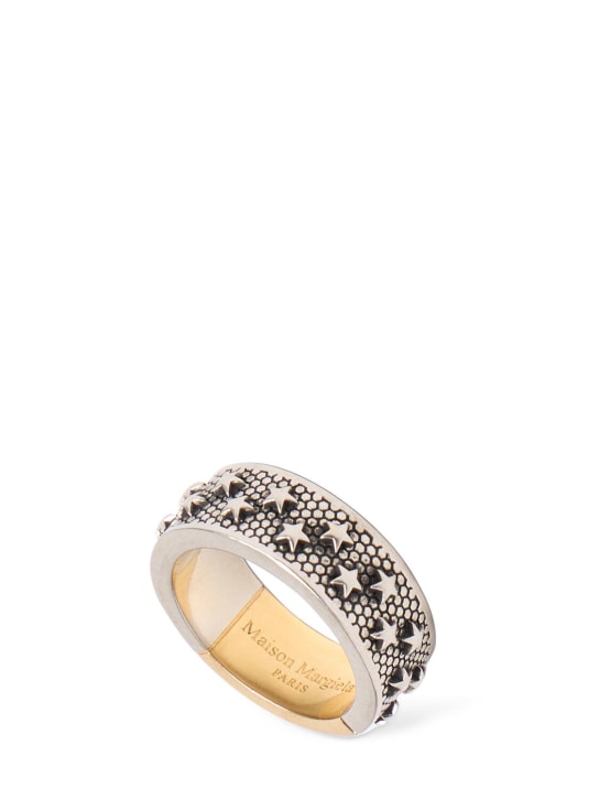 Maison Margiela: Ring mit eingravierten Sternen - Gold Silber - women_0 | Luisa Via Roma