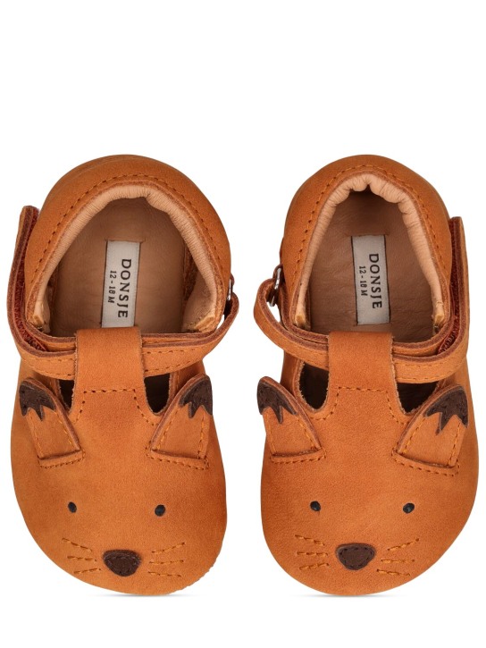 Donsje: Fox leather pre-walker shoes - Brown - kids-girls_1 | Luisa Via Roma
