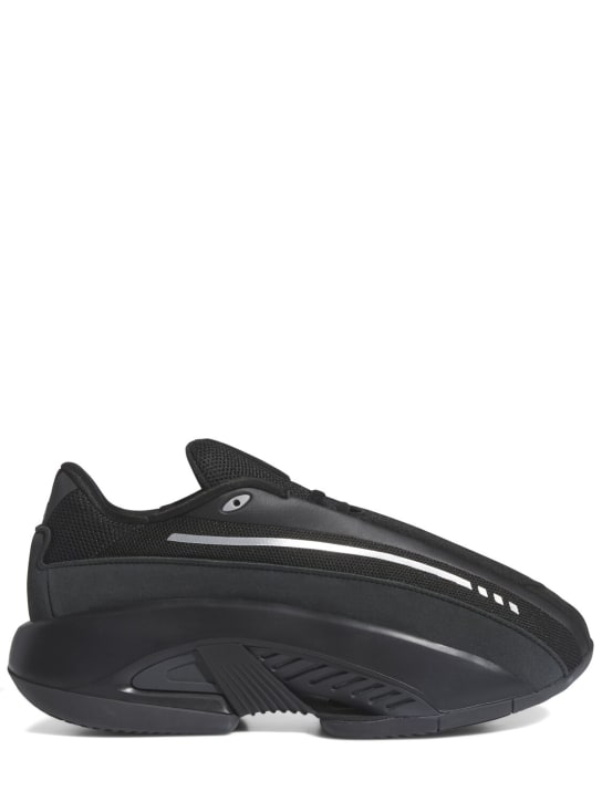 adidas Originals: Mad IIInfinity运动鞋 - 黑色 - men_0 | Luisa Via Roma