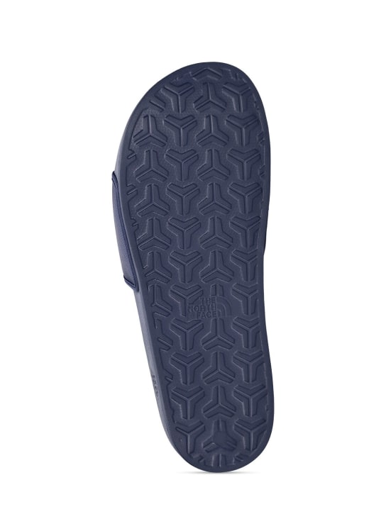 The North Face: Base Camp III slides - Summit Navy - men_4 | Luisa Via Roma