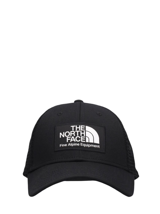 The North Face: Mudder trucker cap - Tnf Black - men_0 | Luisa Via Roma