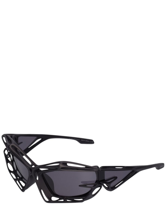 Givenchy: Giv Cut Cage geometric sunglasses - Siyah - women_1 | Luisa Via Roma