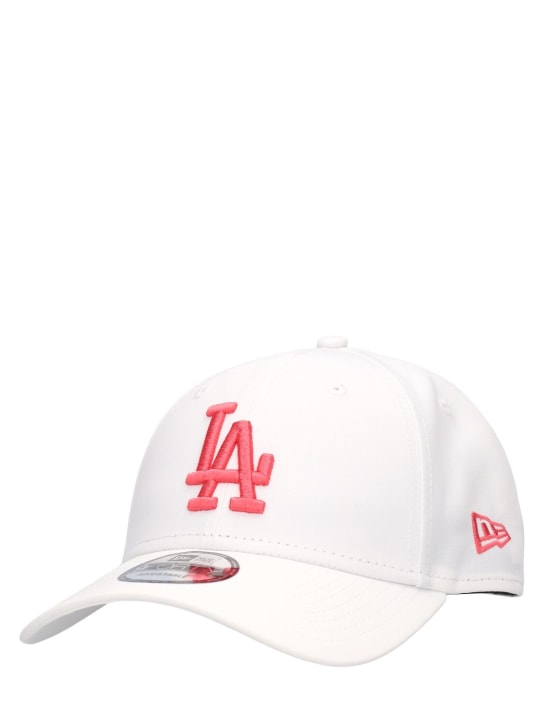 New Era: LA Dodgers Repreve 9Forty科技织物帽子 - 白色/粉色 - women_1 | Luisa Via Roma