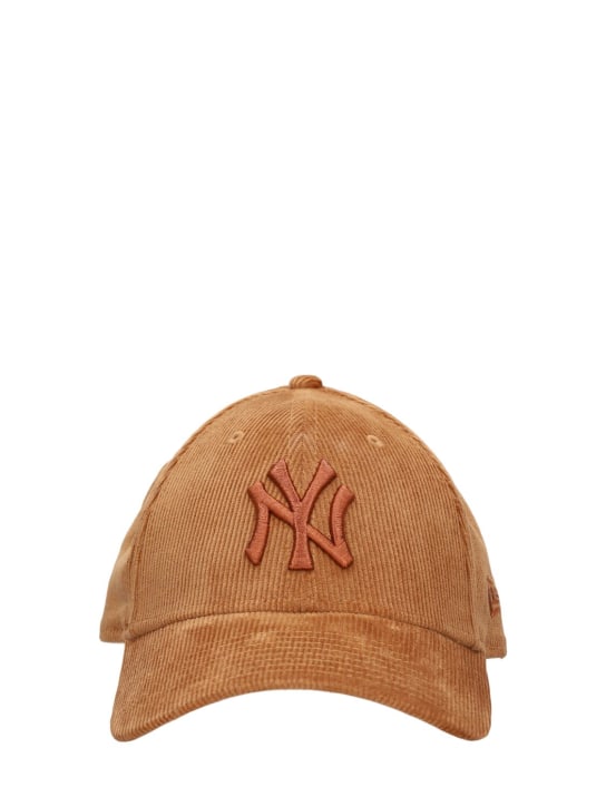 New Era: NY Yankees 9Forty灯芯绒帽子 - 棕色 - women_0 | Luisa Via Roma